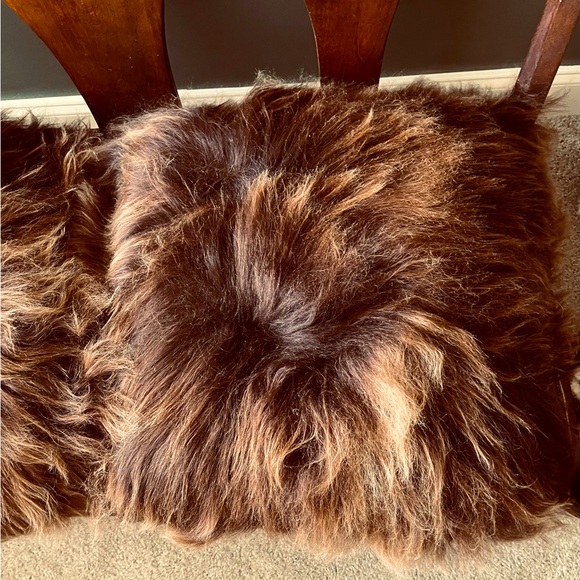 Bar stool covers. - Picture 3 of 4